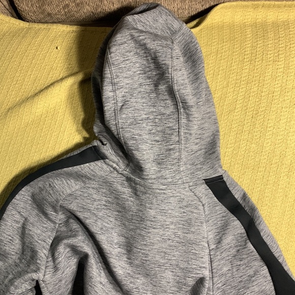 Puma mens hoody - Picture 3 of 3